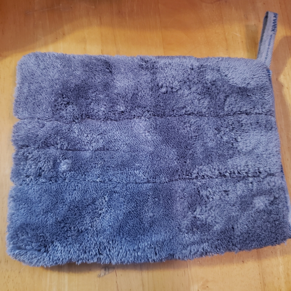 Norwex Bathroom Scrub Mitt - Graphite - 2-in-1 Mitt - EUC!